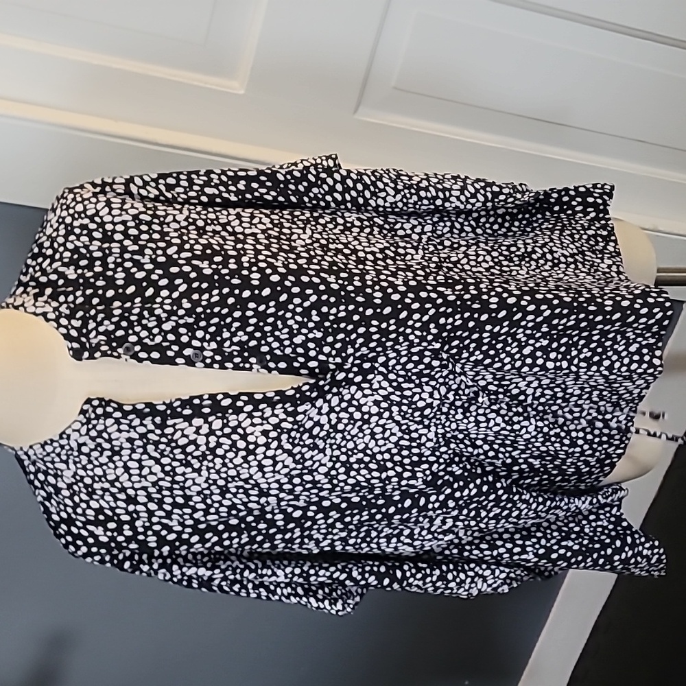 Black and White tunic blouse